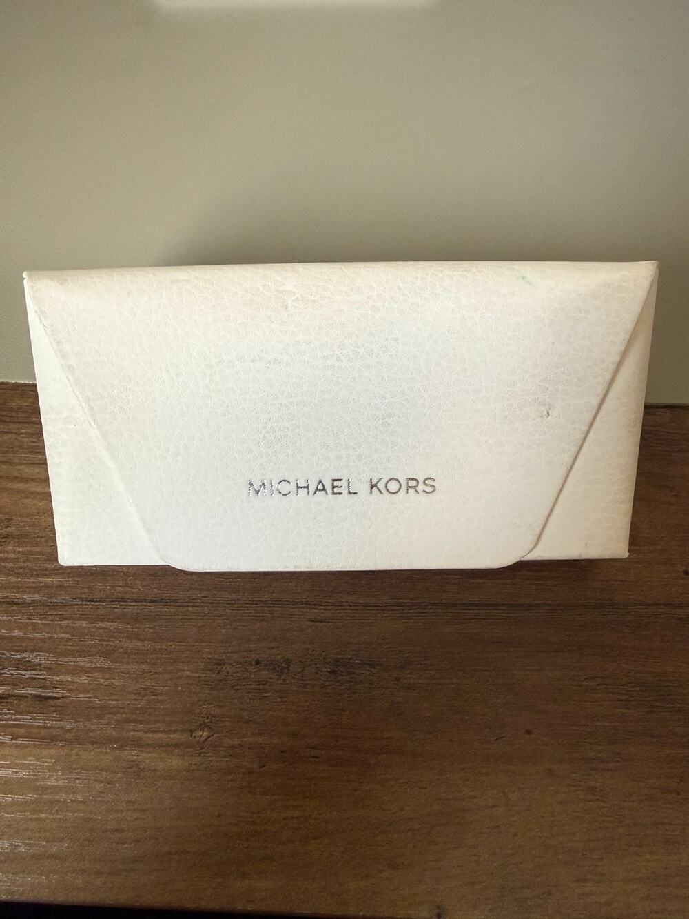 Michael Kors Case Only Faux Leather Textured White Soft Case